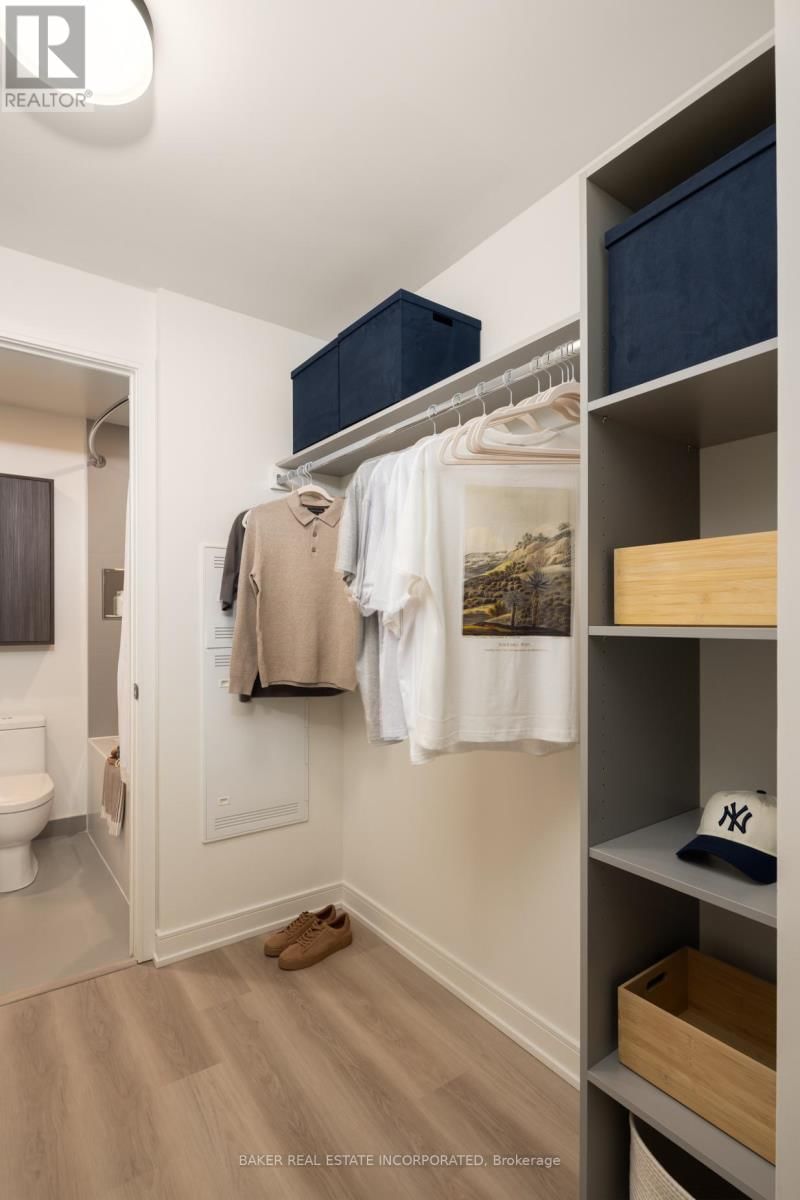 801 - 100 MILL STREET Image 8