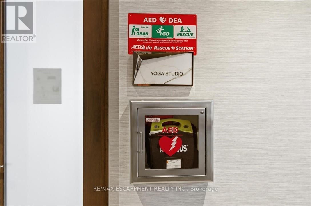 5512 - 10 YORK STREET Image 39