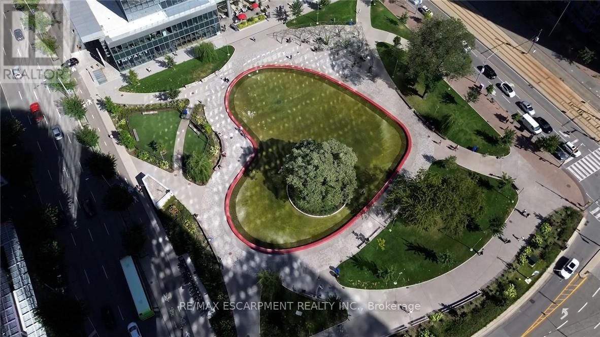 5512 - 10 YORK STREET Image 4