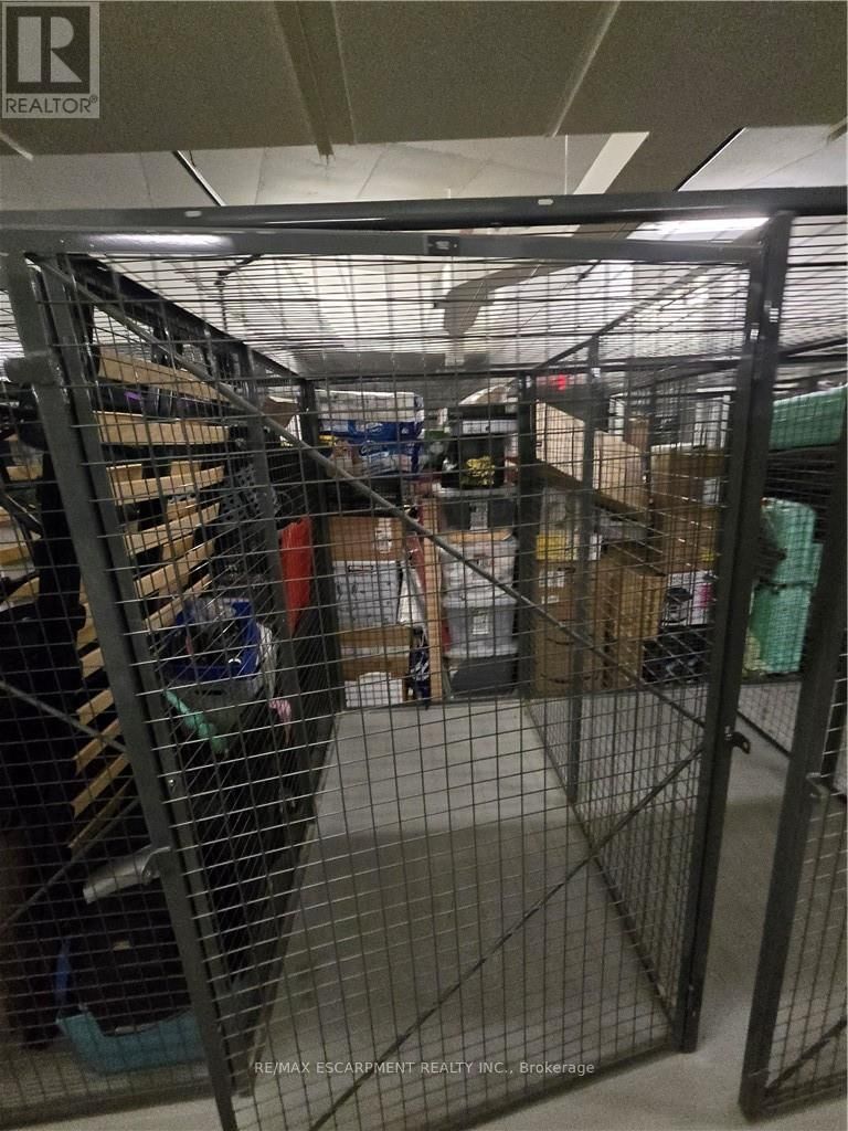 5512 - 10 YORK STREET Image 47