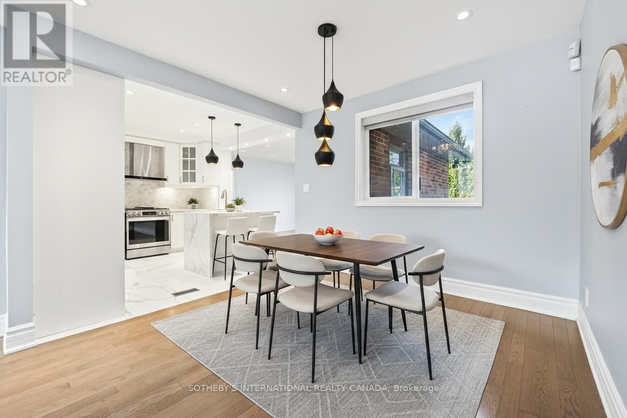 108 LYNEDOCK CRESCENT Image 9