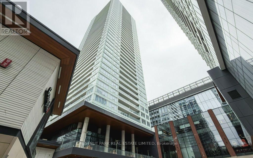 3615 - 17 BATHURST STREET Image 1