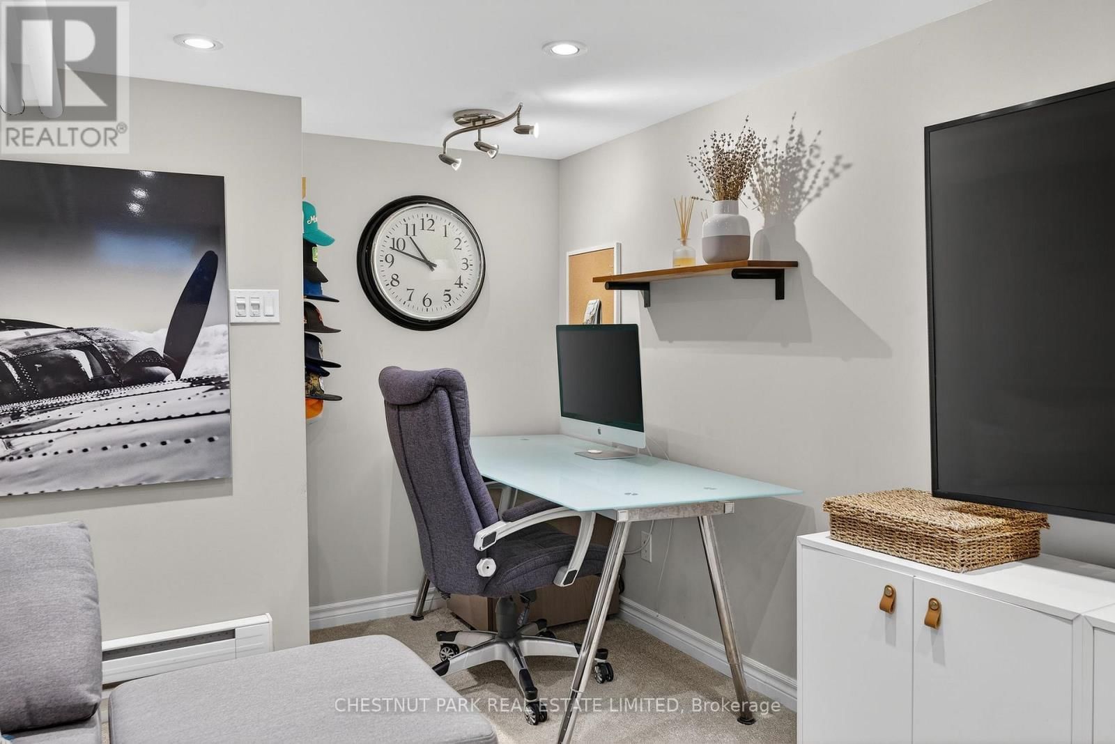 505 SUTHERLAND DRIVE Image 21