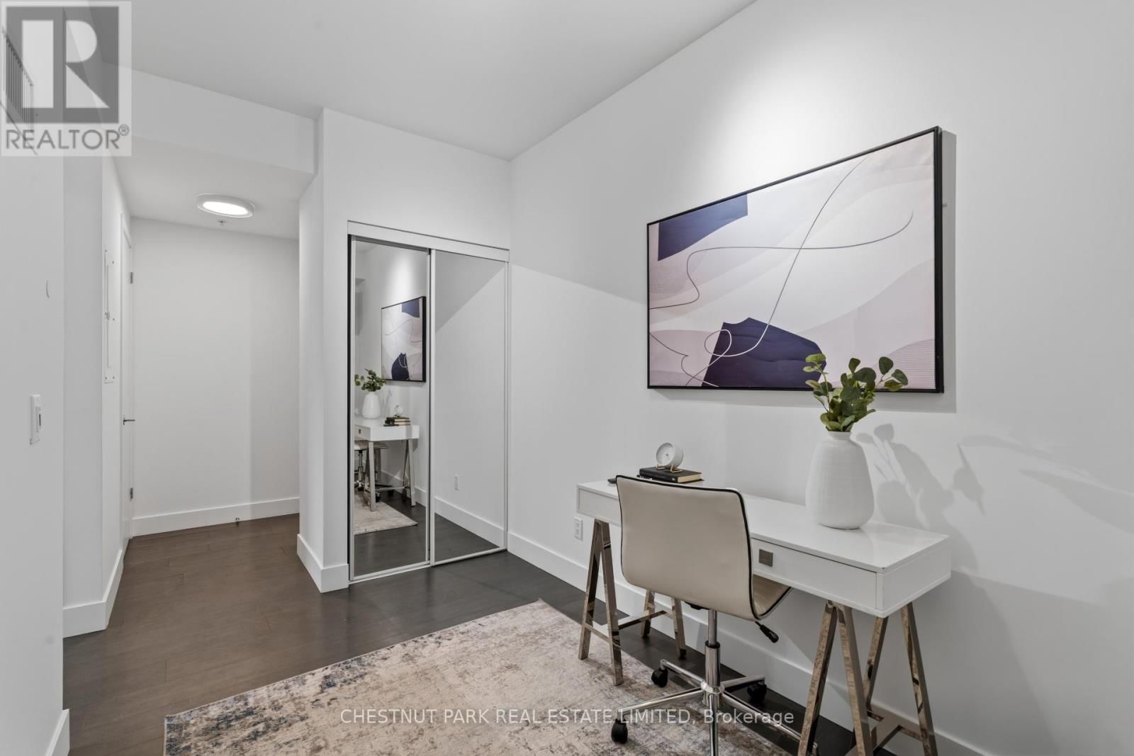 301 - 39 SHERBOURNE STREET Image 10