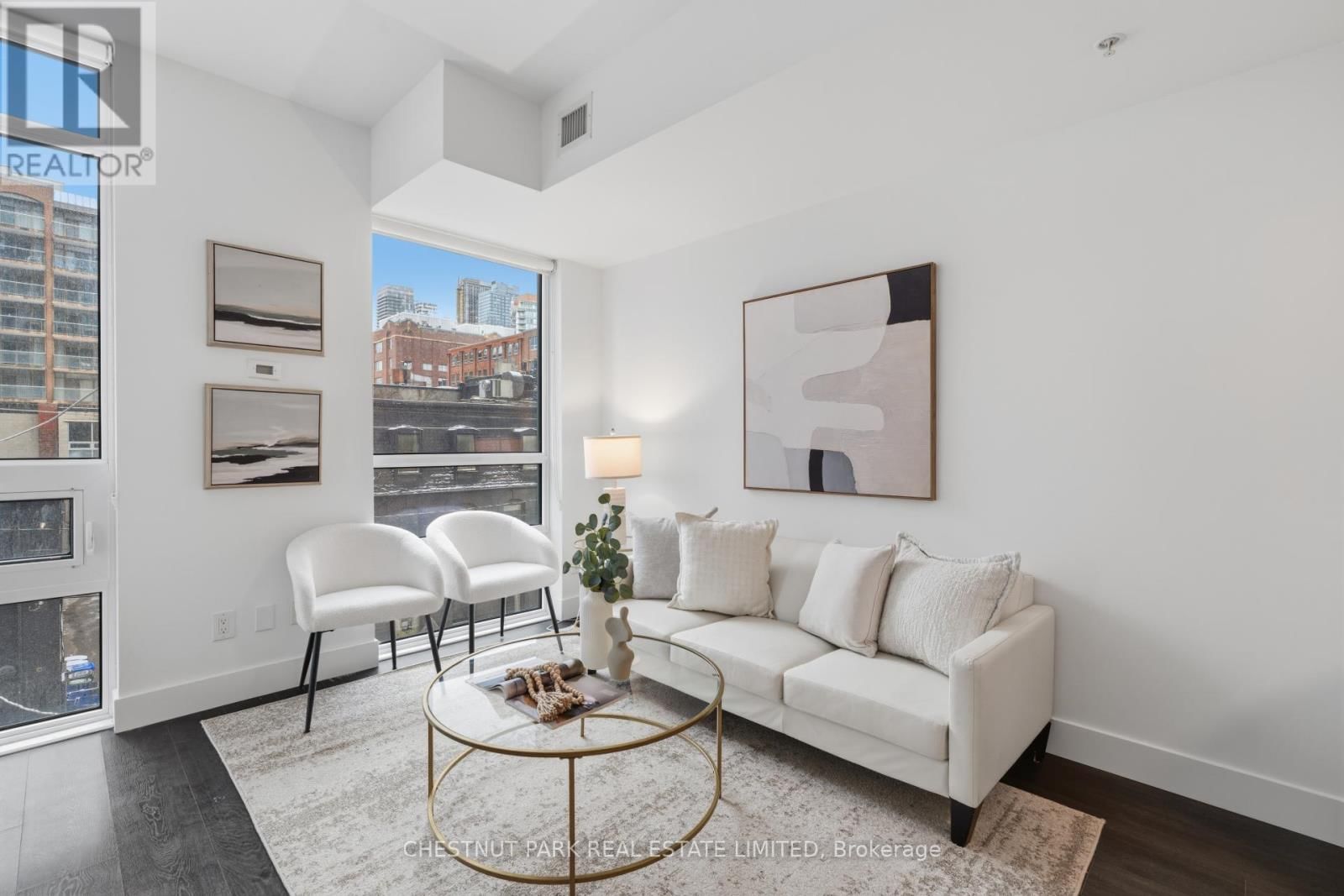 301 - 39 SHERBOURNE STREET Image 17