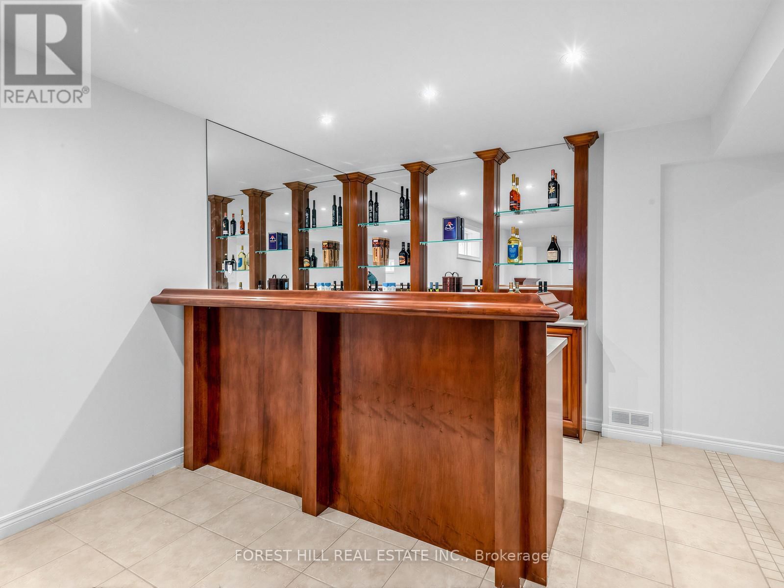 342 BYNG AVENUE Image 29