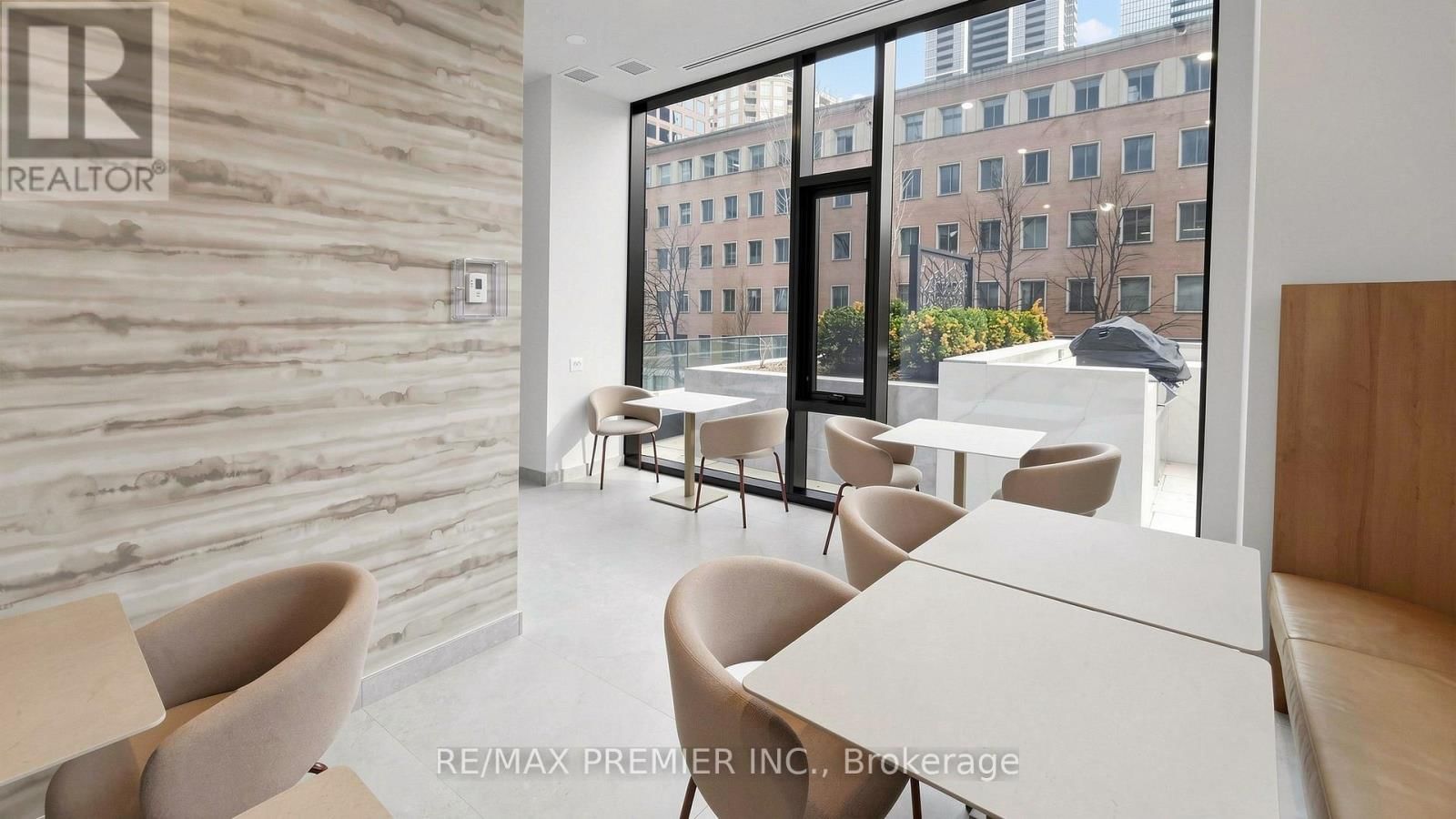 1407 - 634 CHURCH STREET Image 34