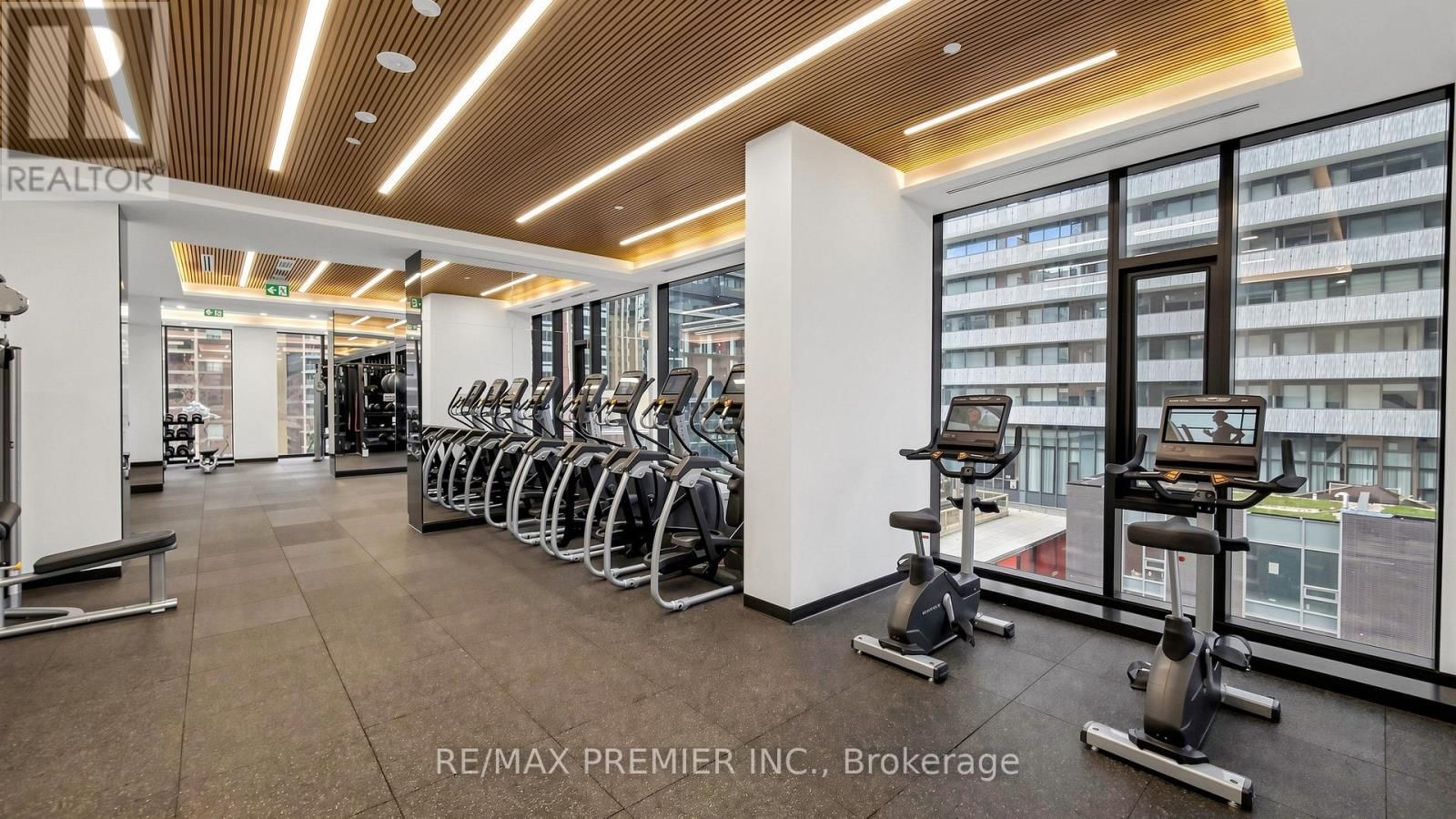 1407 - 634 CHURCH STREET Image 39