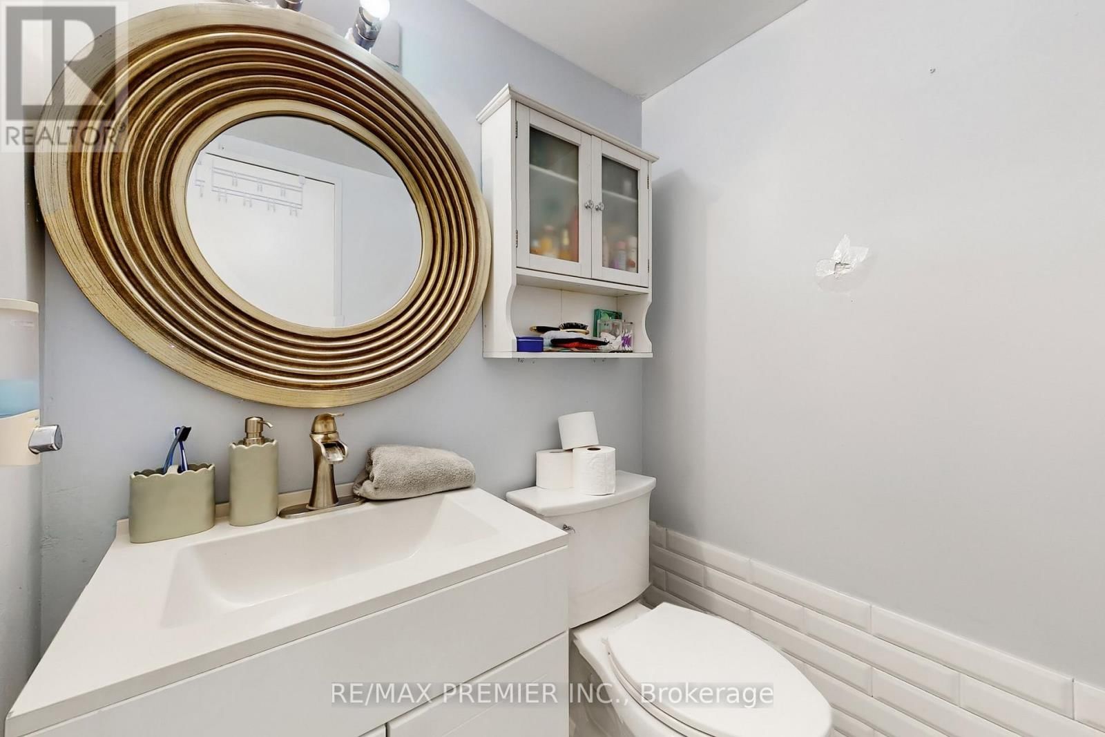 1206 - 60 PAVANE LINKWAY Image 11