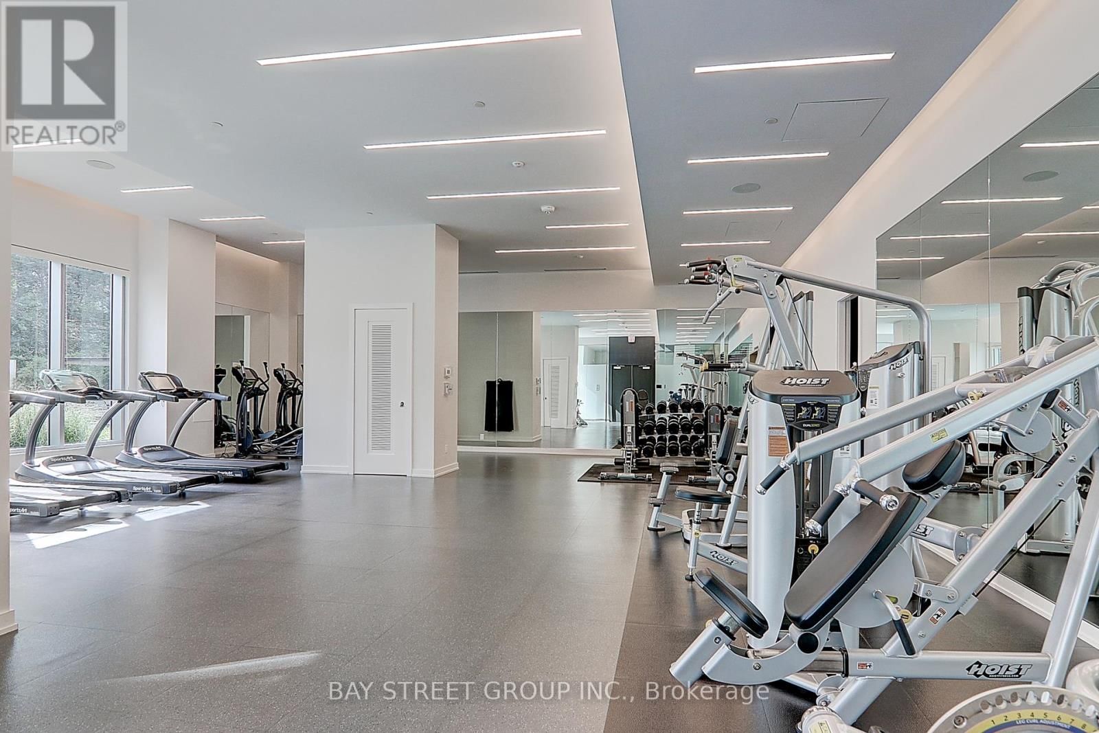 315 - 101 ERSKINE AVENUE Image 29