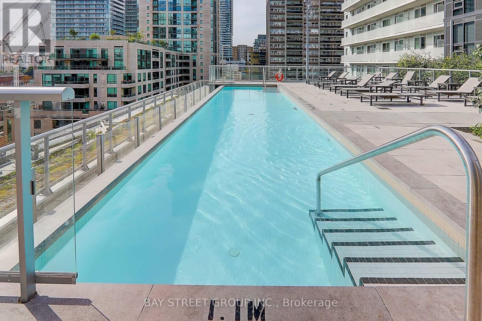 315 - 101 ERSKINE AVENUE Image 31