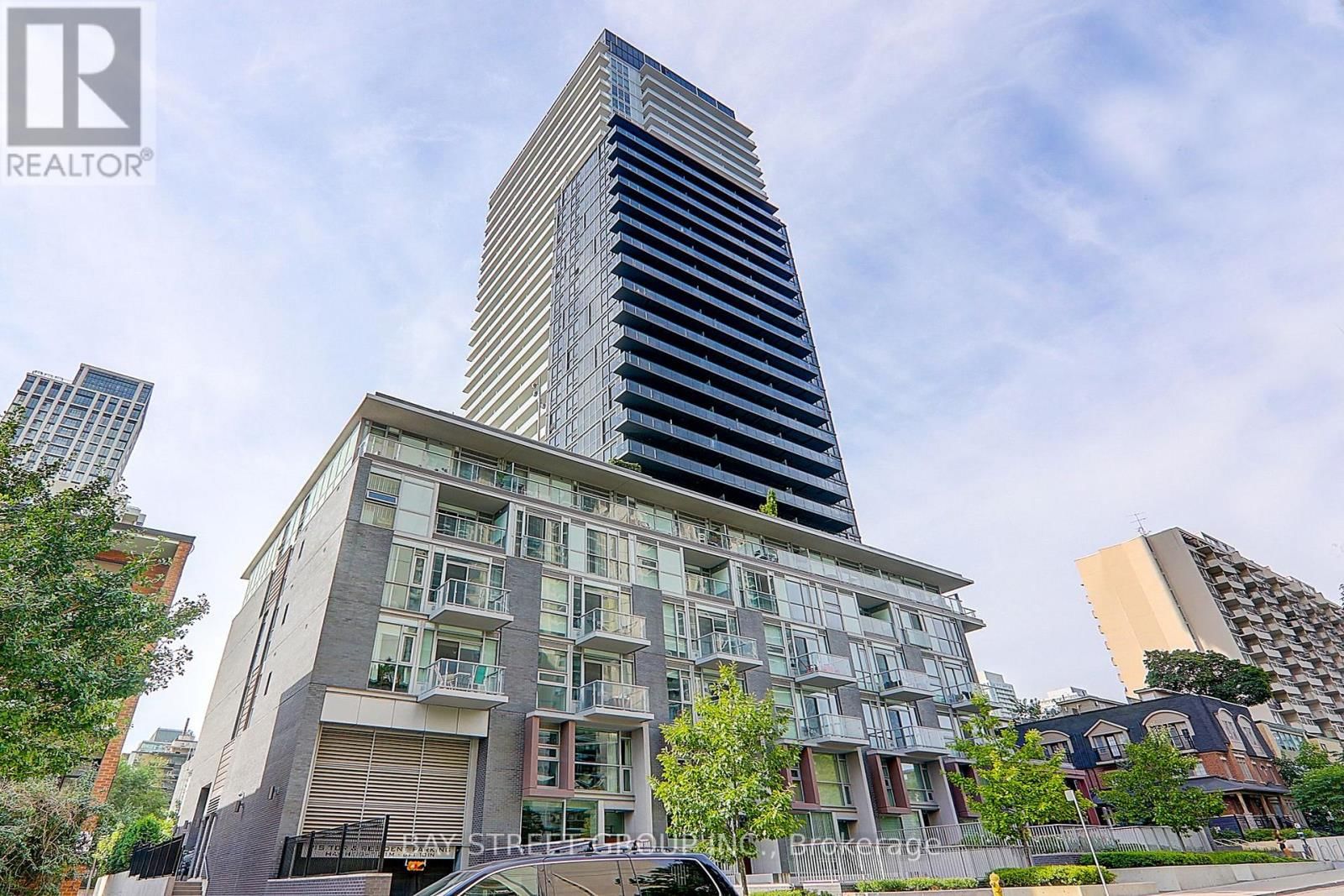 315 - 101 ERSKINE AVENUE Image 33