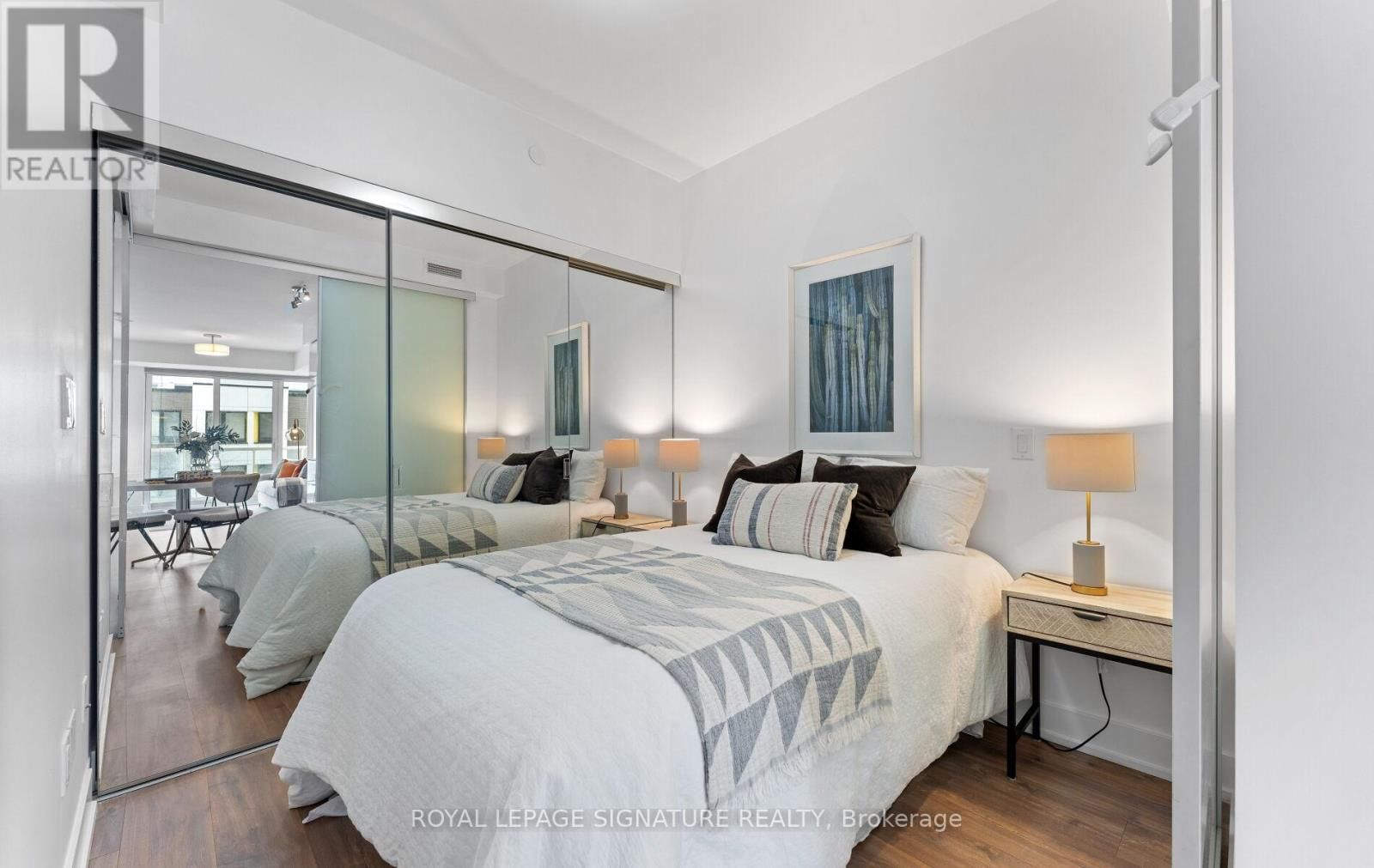 213 - 80 VANAULEY STREET Image 16