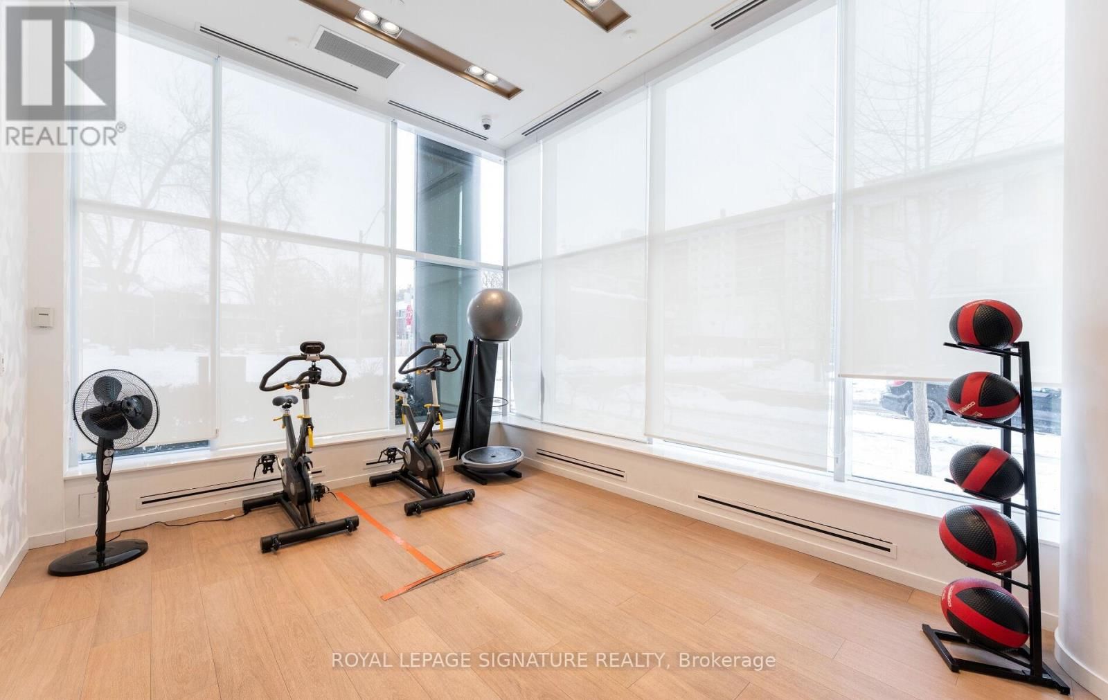 213 - 80 VANAULEY STREET Image 24