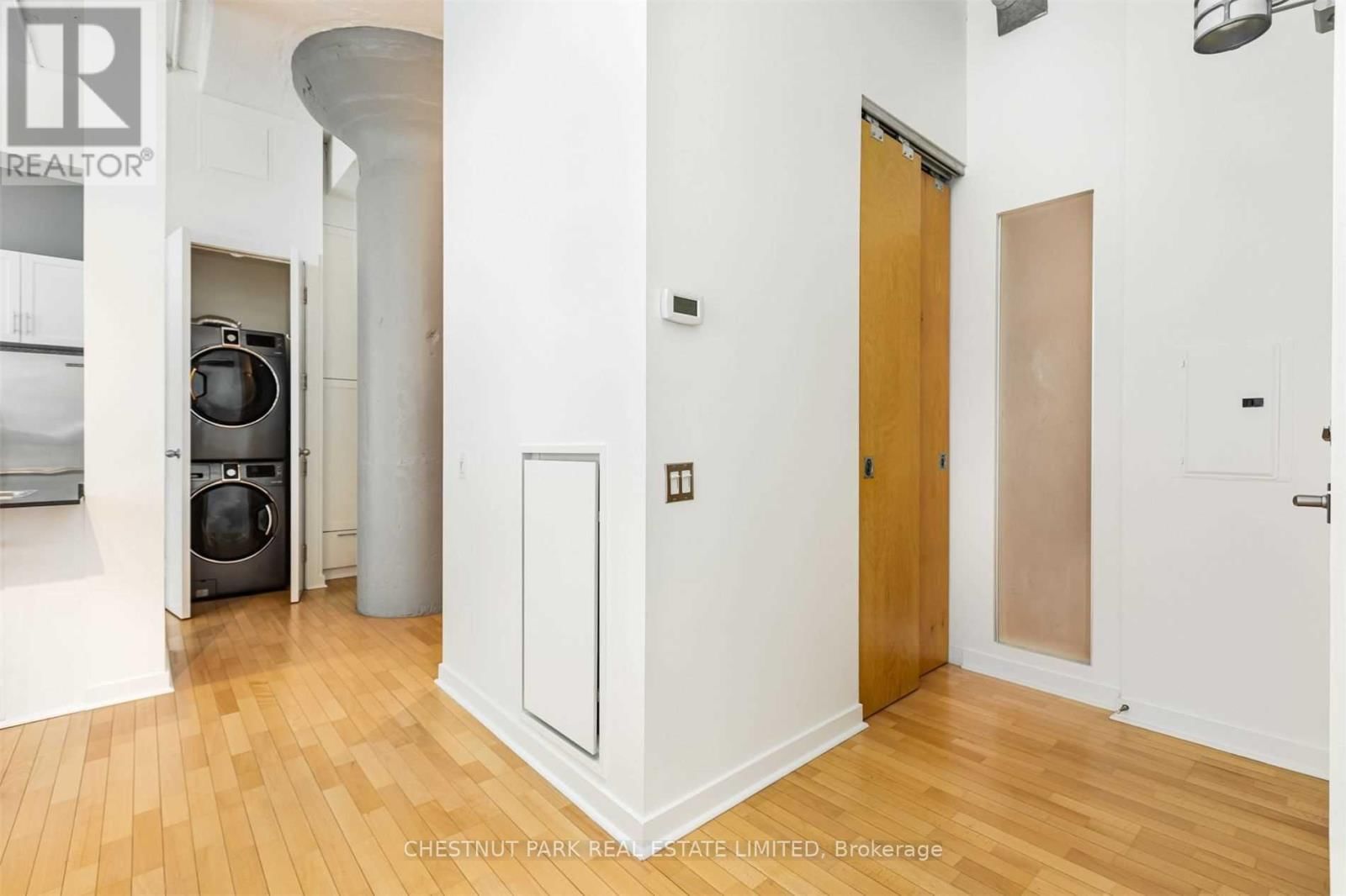 961 - 155 DALHOUSIE STREET Image 13