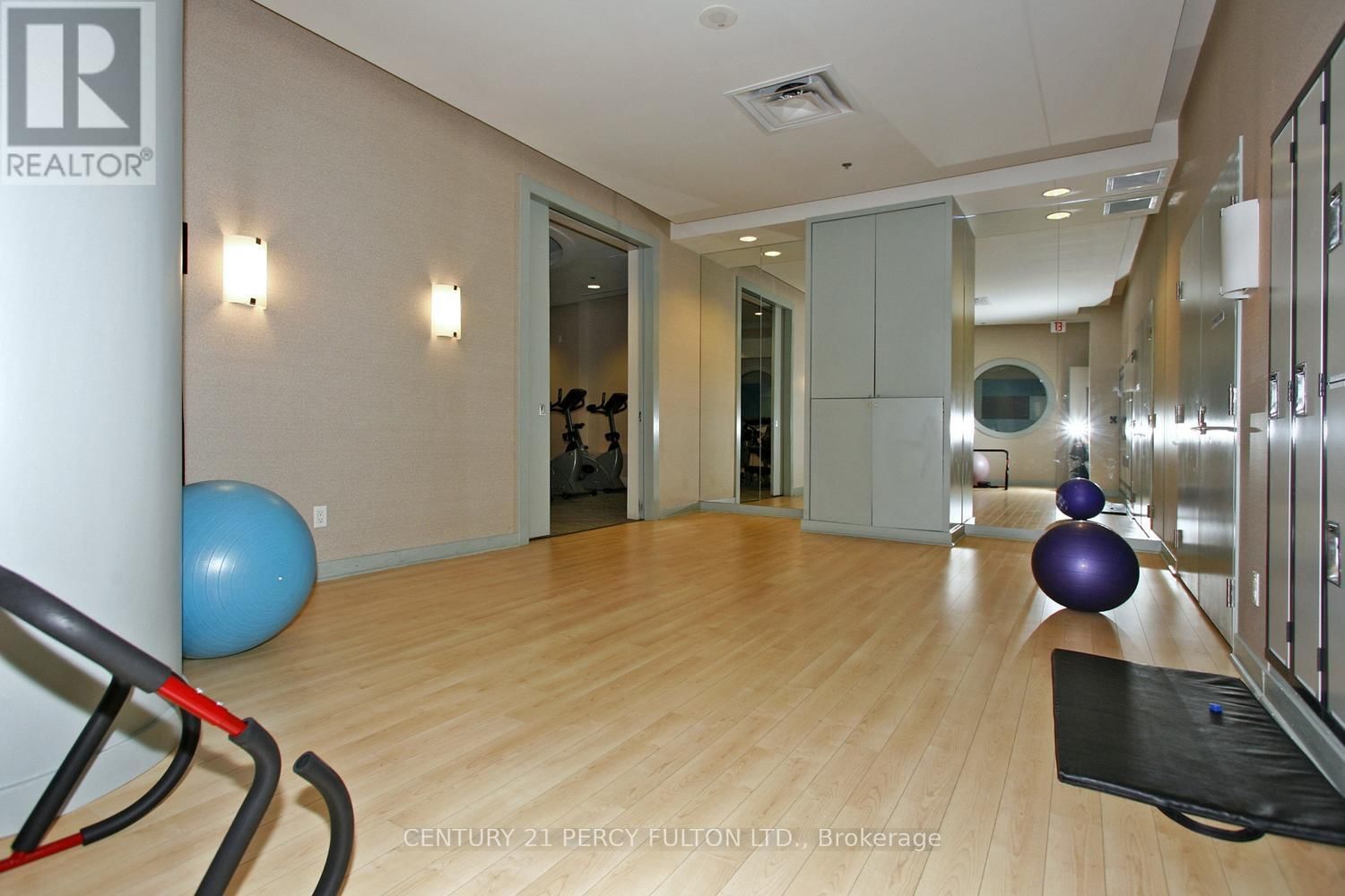 406 - 80 WESTERN BATTERY ROAD Image 10