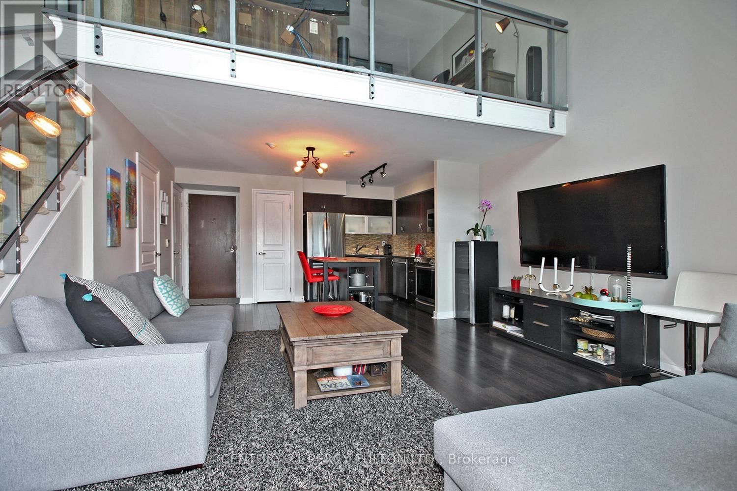 406 - 80 WESTERN BATTERY ROAD Image 8