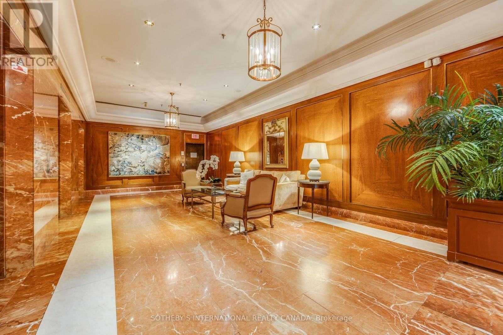 1502 - 175 CUMBERLAND STREET Image 5