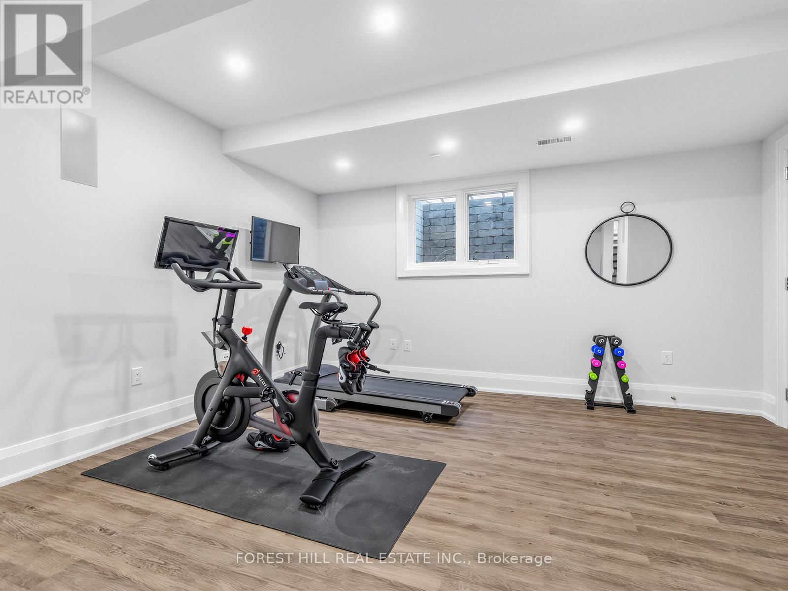 124 LAURELCREST AVENUE Image 39