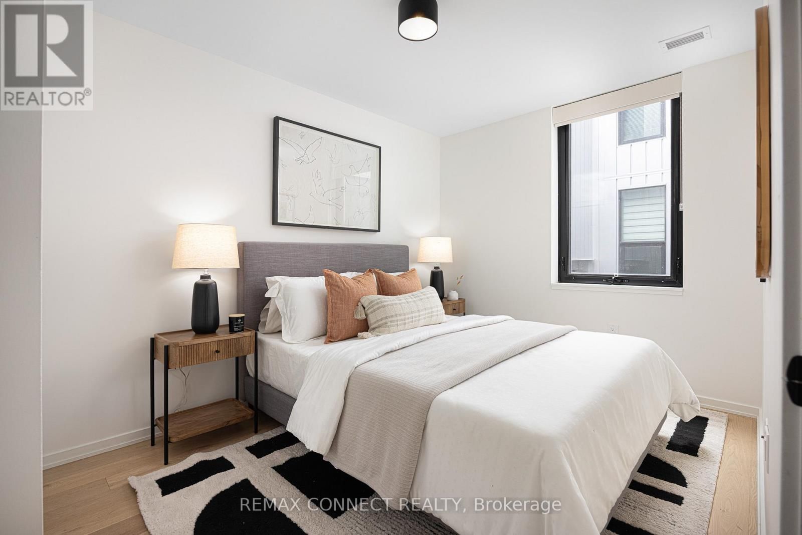 402 - 41 DOVERCOURT ROAD Image 15