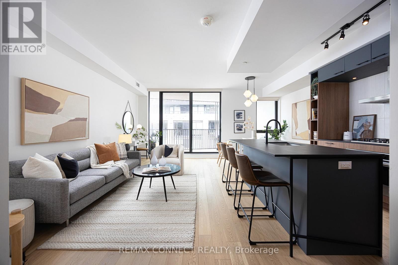 402 - 41 DOVERCOURT ROAD Image 17