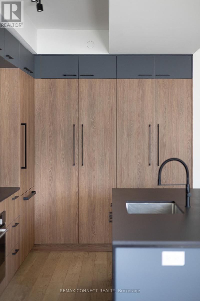 402 - 41 DOVERCOURT ROAD Image 23