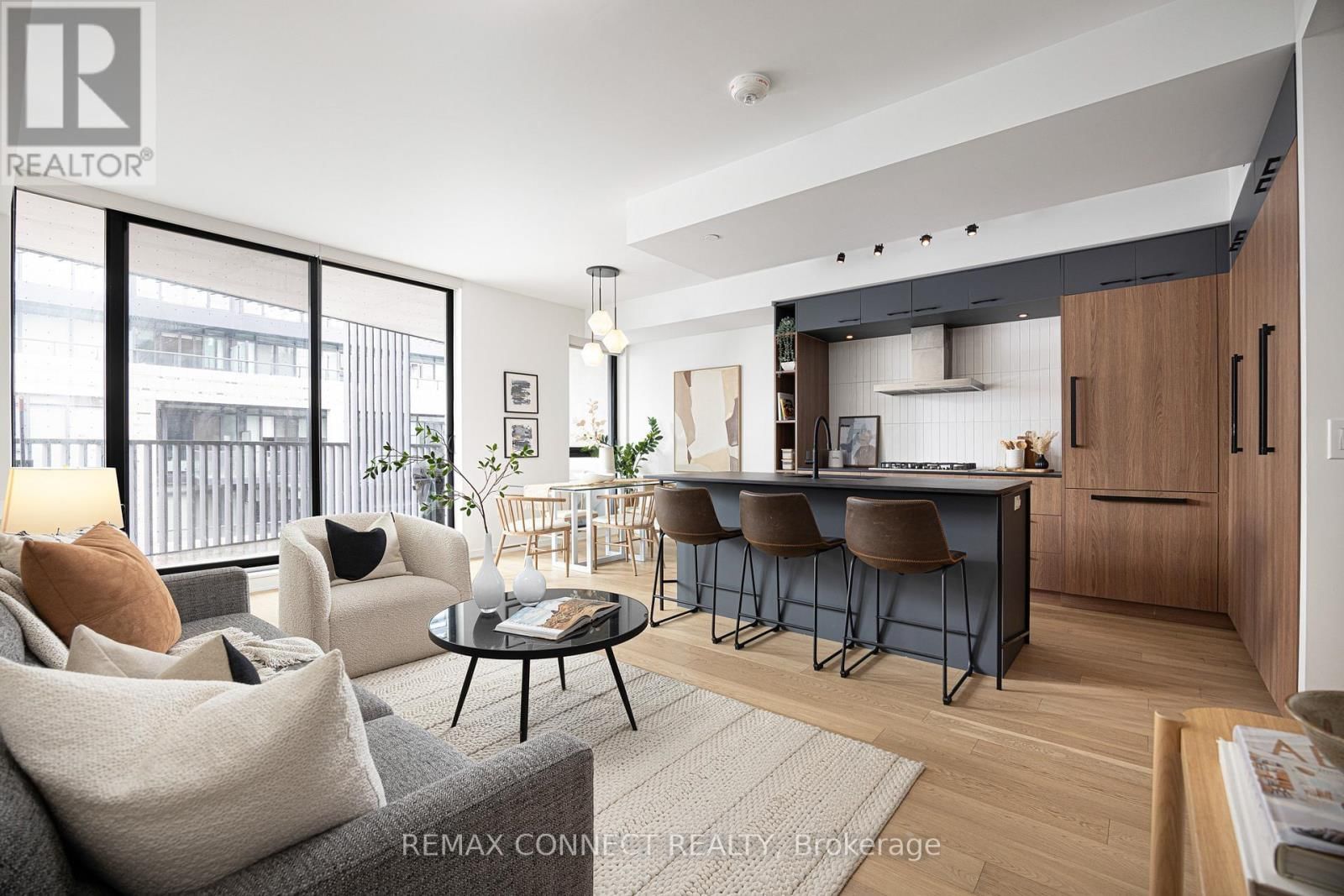 402 - 41 DOVERCOURT ROAD Image 3