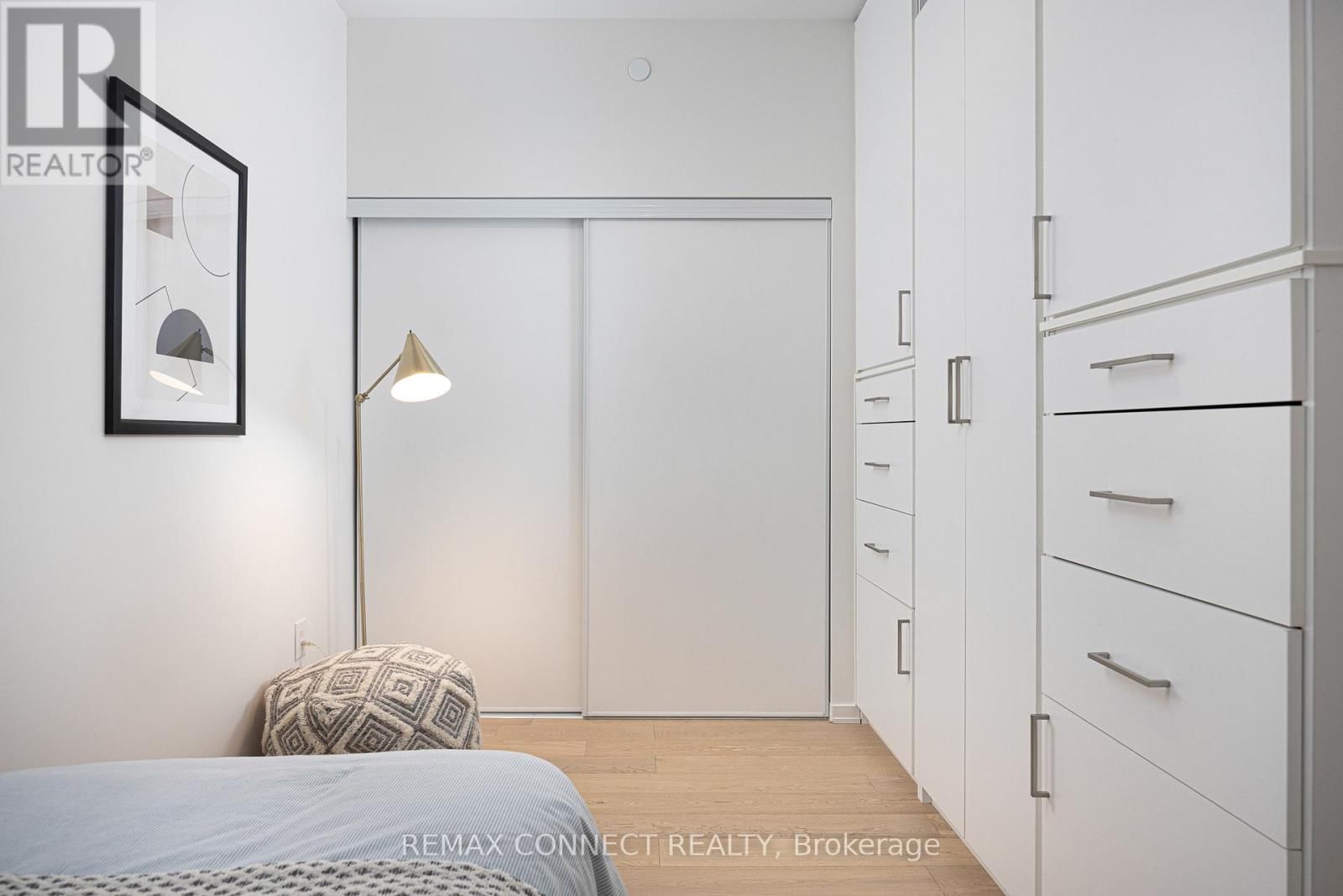 402 - 41 DOVERCOURT ROAD Image 32