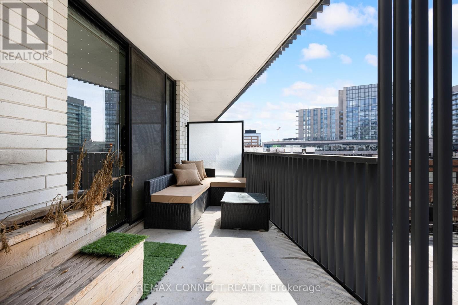 402 - 41 DOVERCOURT ROAD Image 39