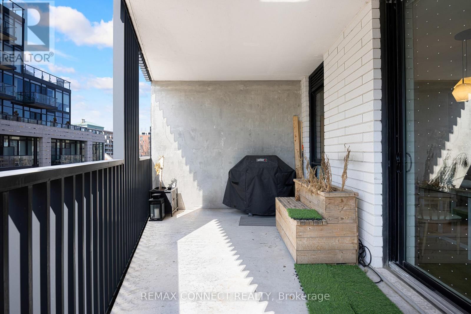 402 - 41 DOVERCOURT ROAD Image 40