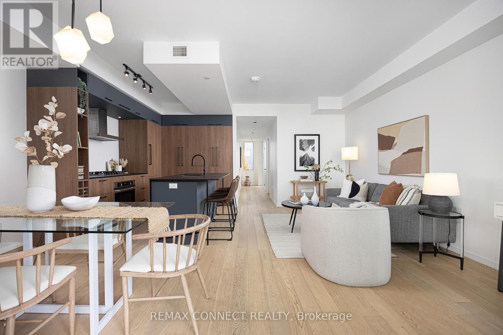 402 - 41 DOVERCOURT ROAD Image 9