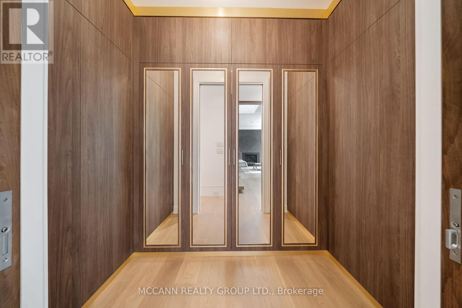 64 GLENGOWAN ROAD Image 14