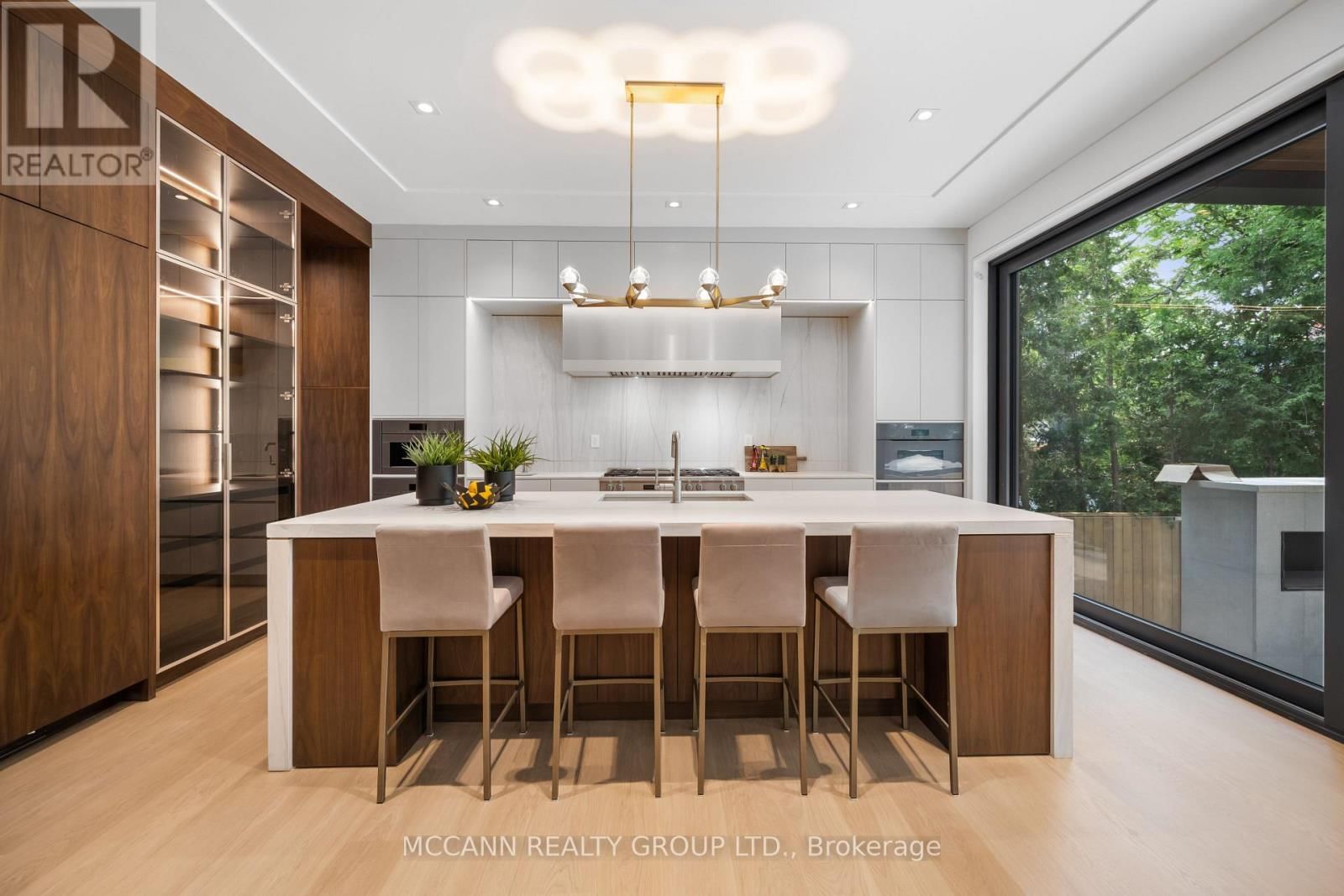 64 GLENGOWAN ROAD Image 20