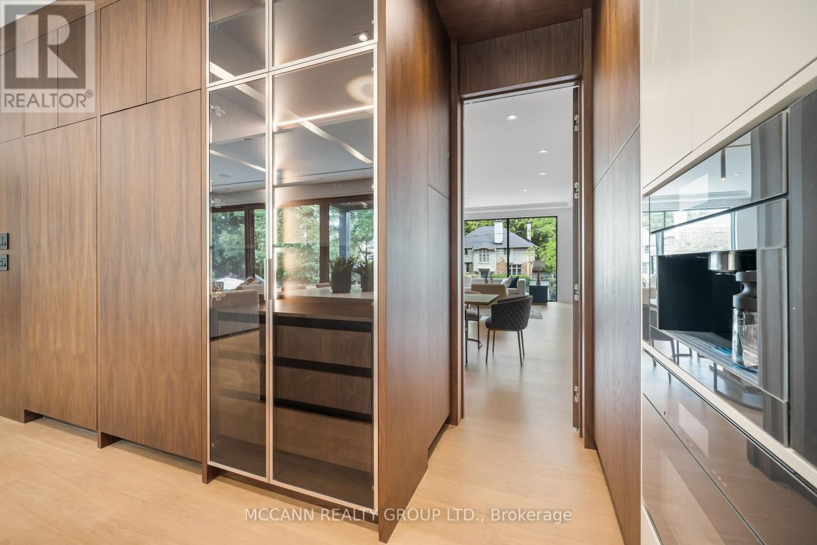 64 GLENGOWAN ROAD Image 22