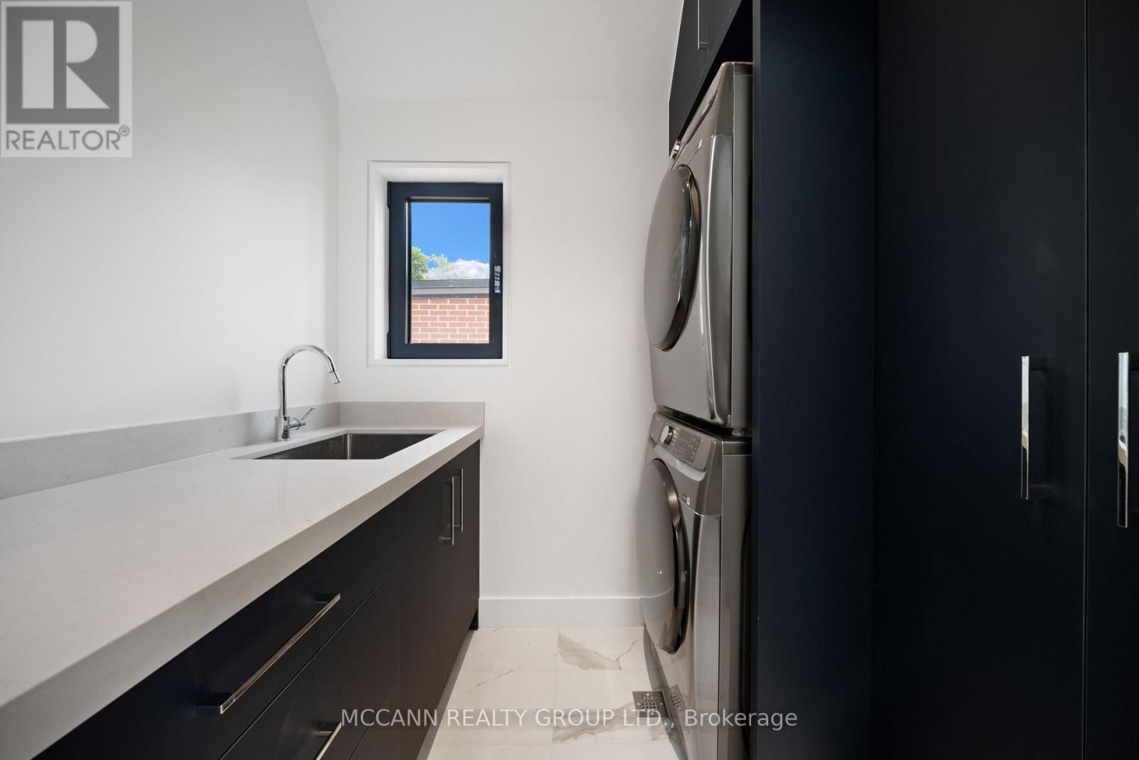 64 GLENGOWAN ROAD Image 34