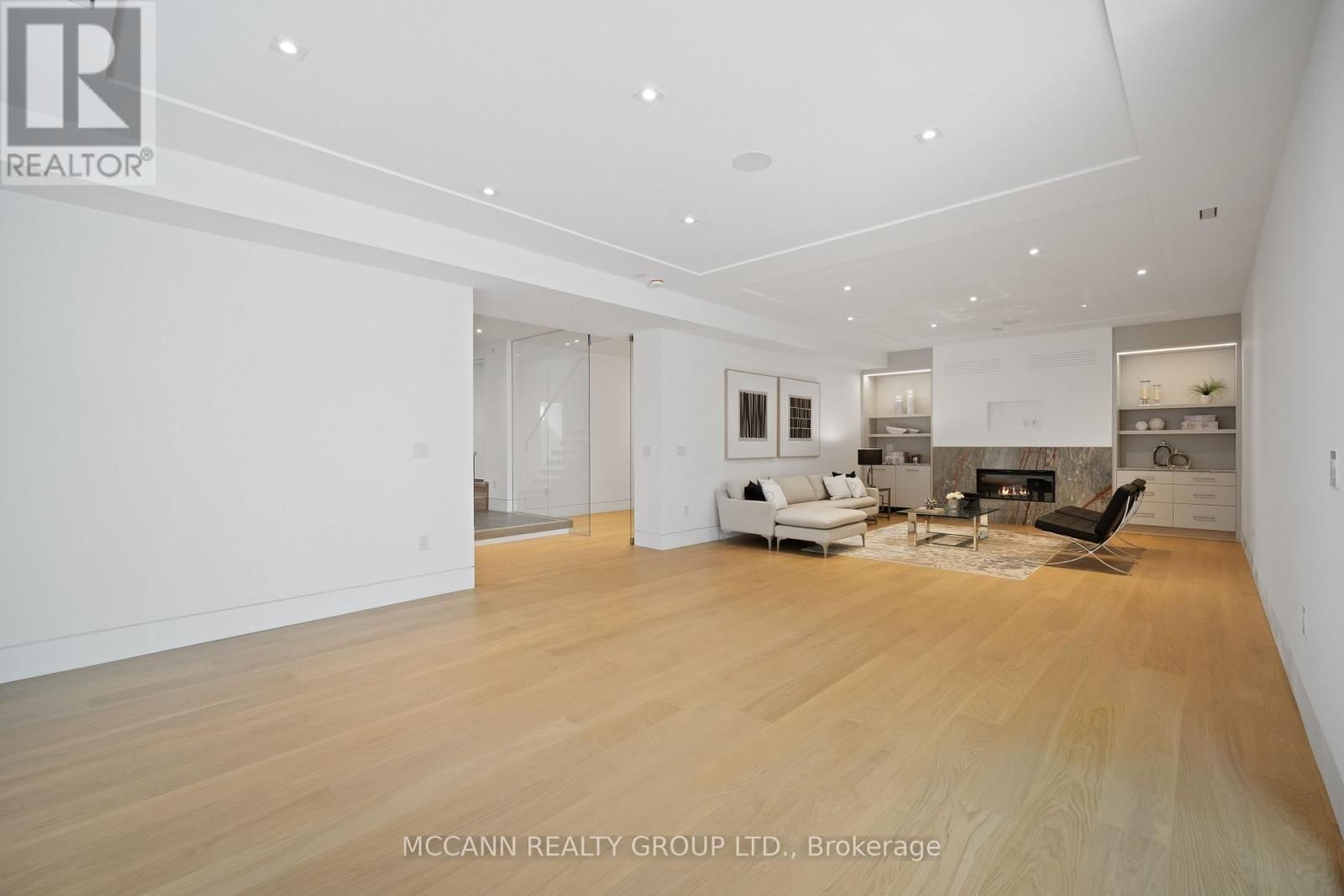 64 GLENGOWAN ROAD Image 41