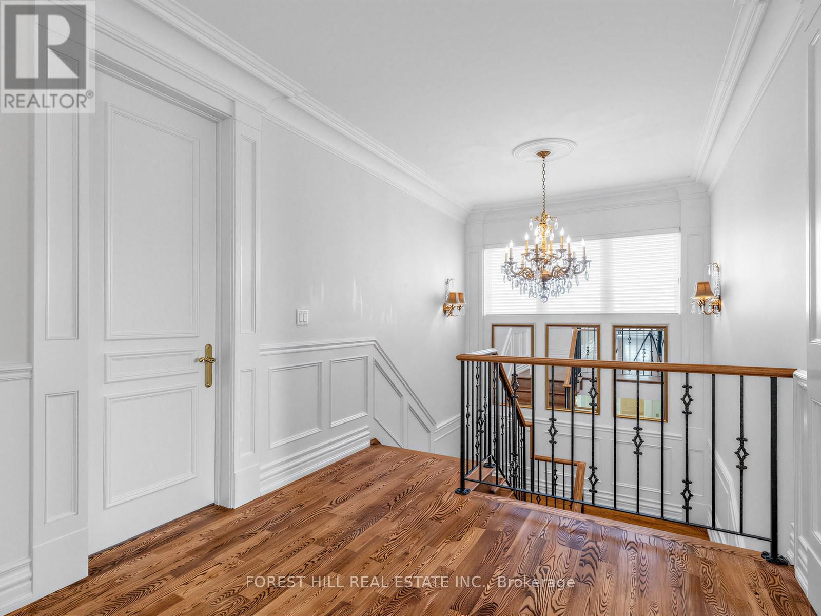 8 COLVESTONE ROAD Image 26