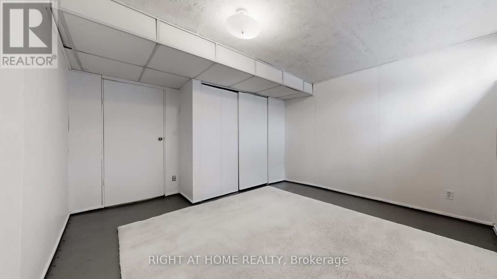 33 SANDERLING PLACE Image 38