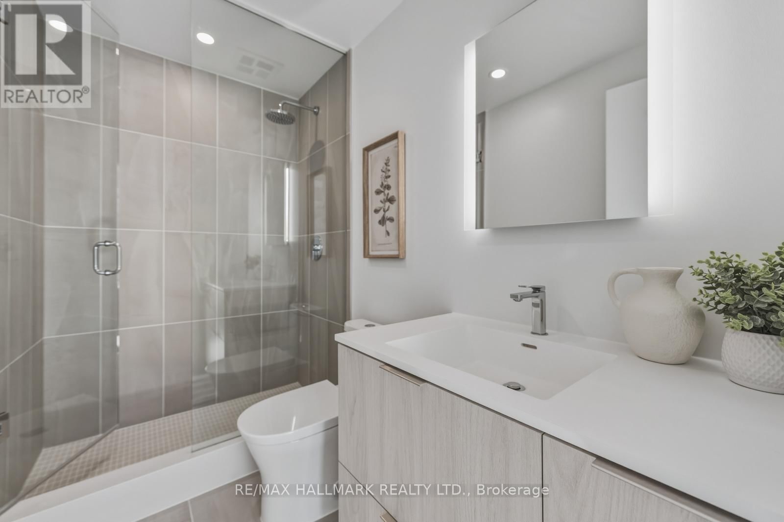 1001 - 185 ALBERTA AVENUE Image 13