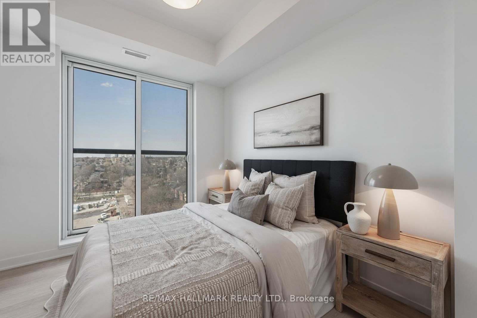 1001 - 185 ALBERTA AVENUE Image 15