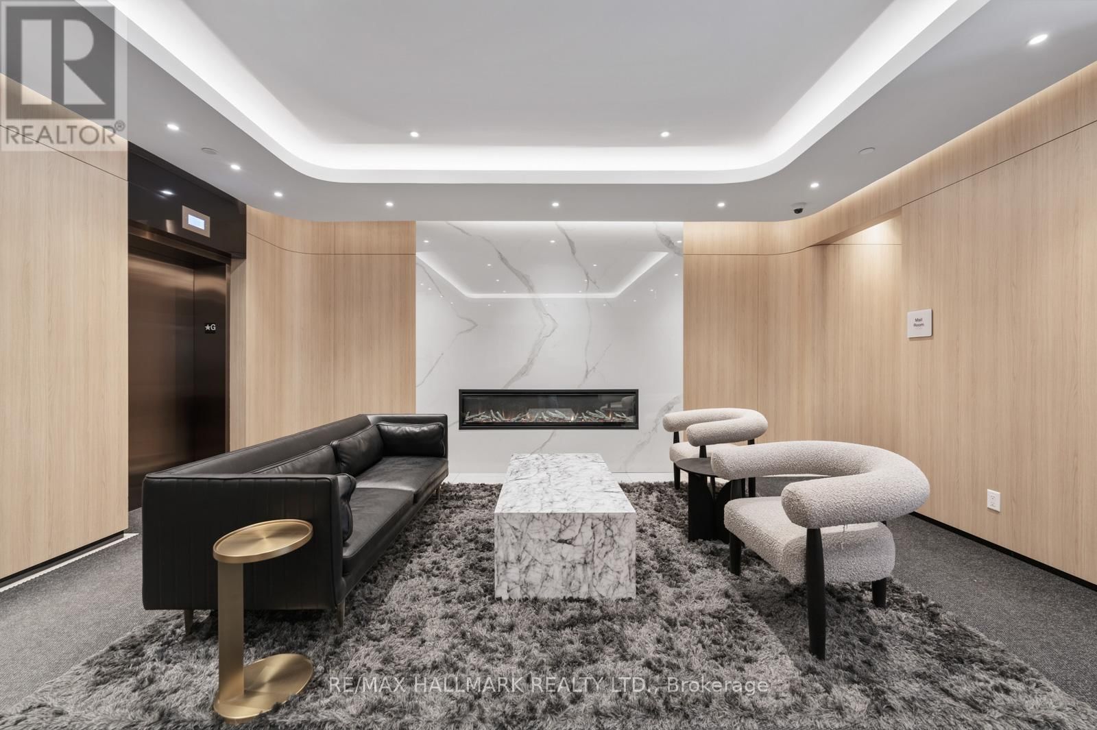 1001 - 185 ALBERTA AVENUE Image 21