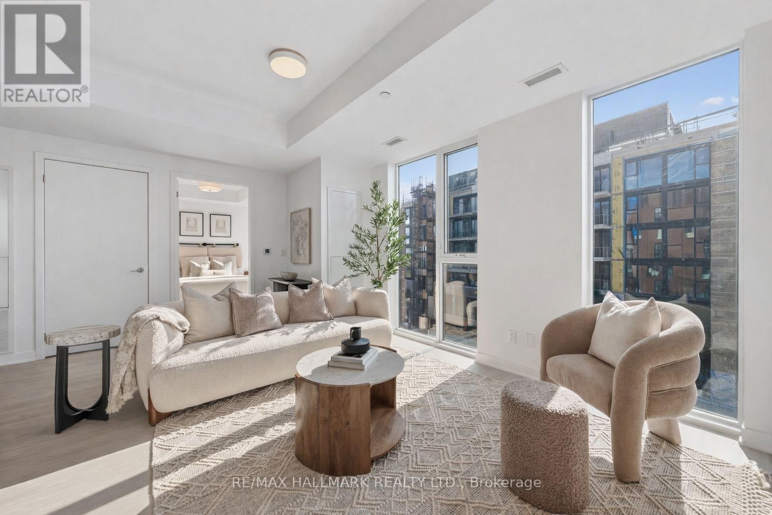 1001 - 185 ALBERTA AVENUE Image 9