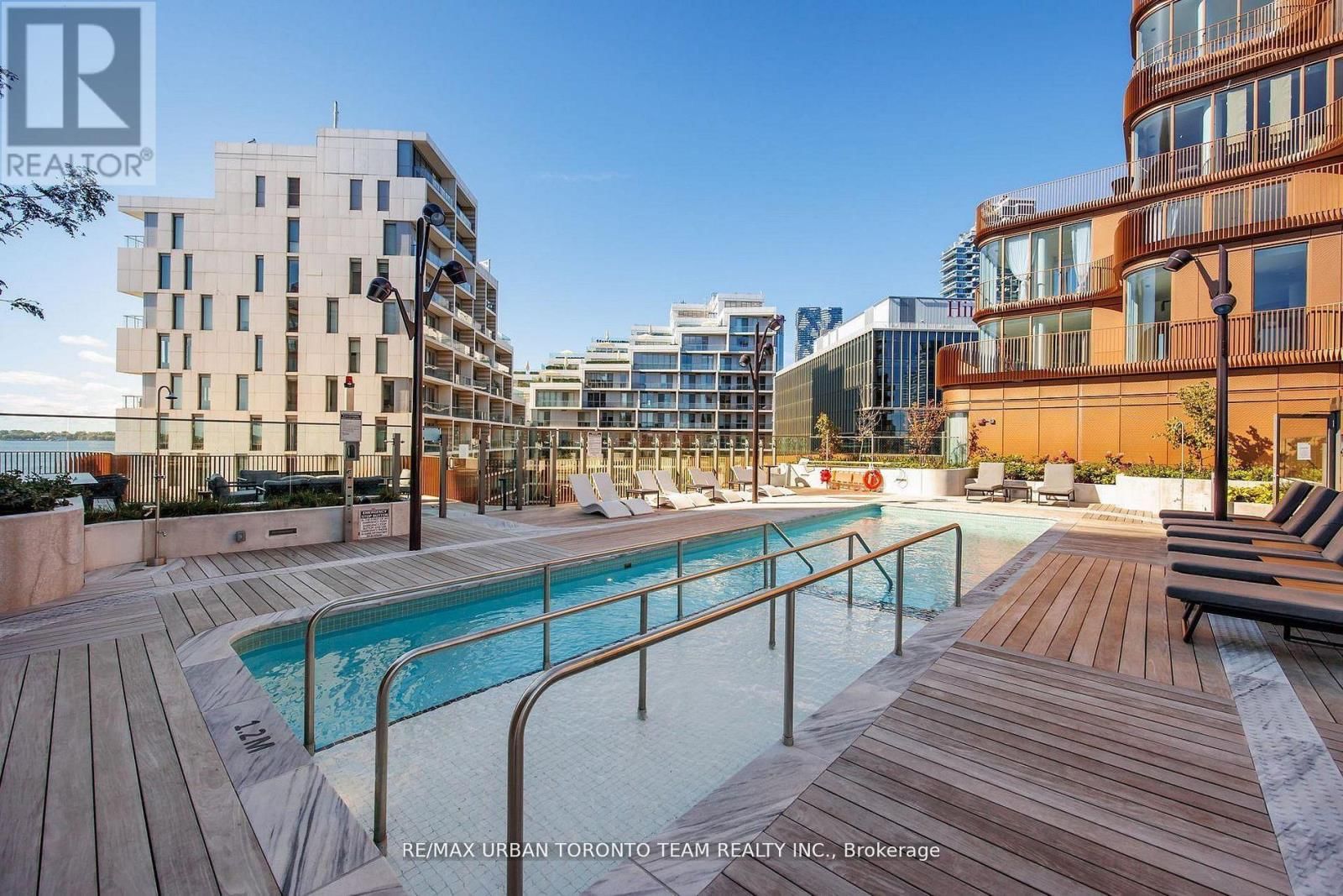 415 - 155 MERCHANTS' WHARF Image 39