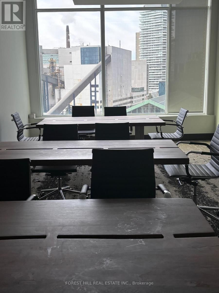 516 - 130 QUEENS QUAY EAST Image 10