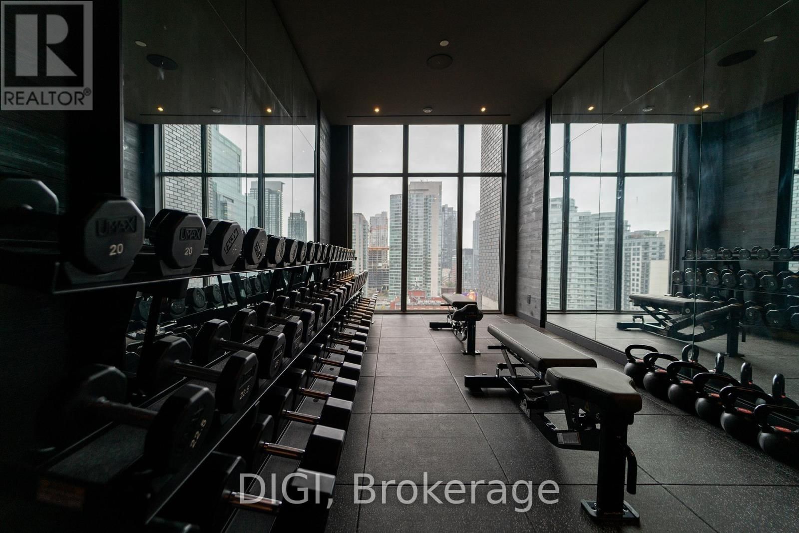 810 - 57 SPADINA AVENUE Image 30