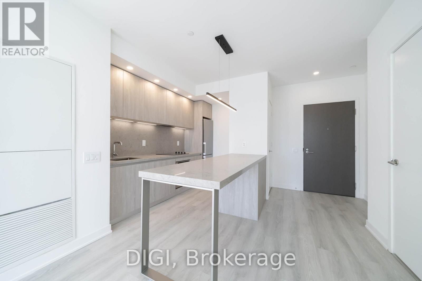 810 - 57 SPADINA AVENUE Image 4