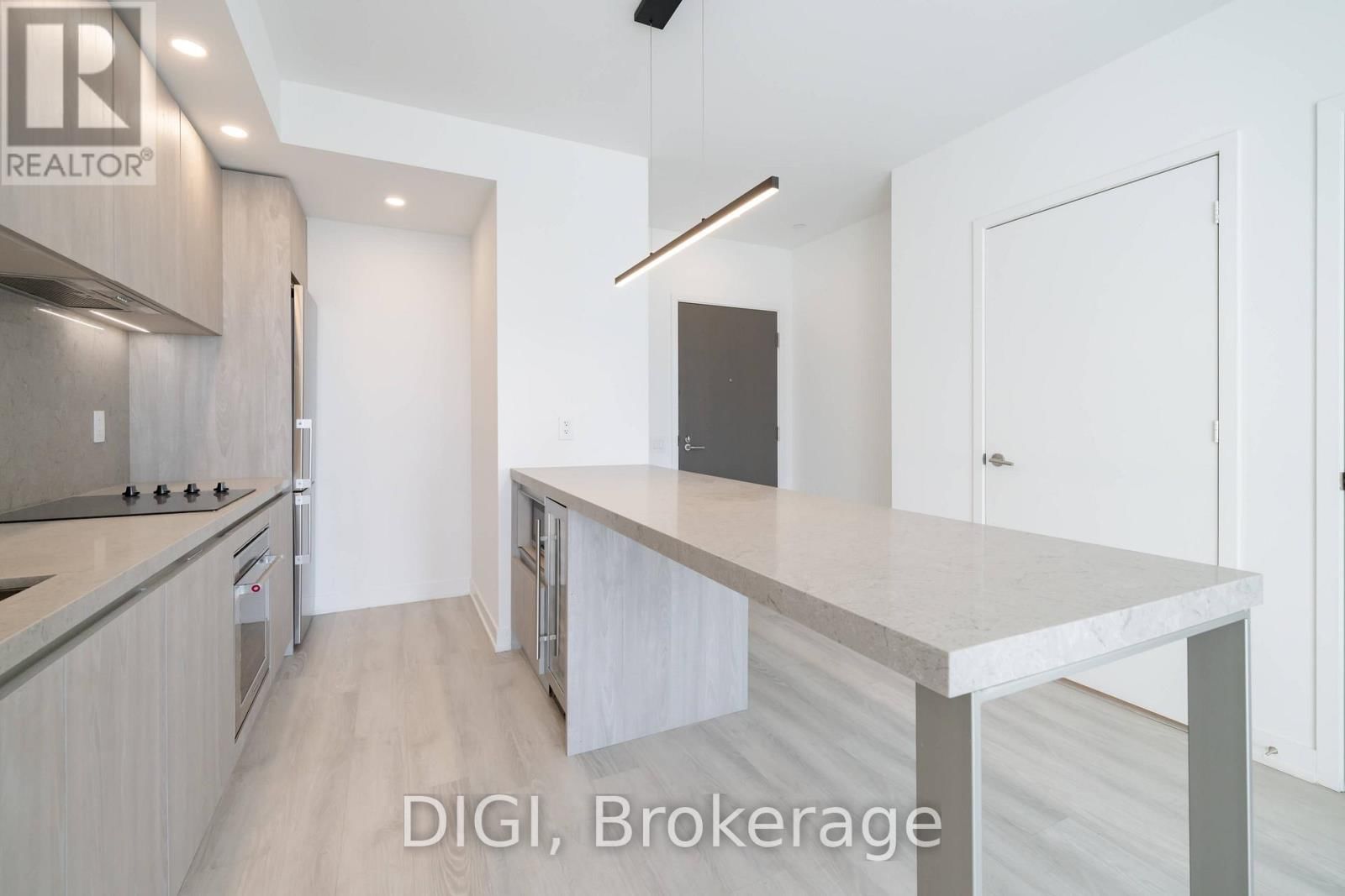 810 - 57 SPADINA AVENUE Image 5