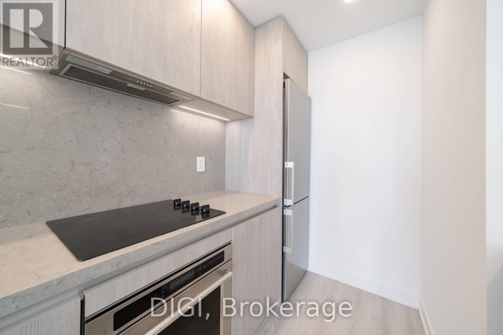 810 - 57 SPADINA AVENUE Image 9