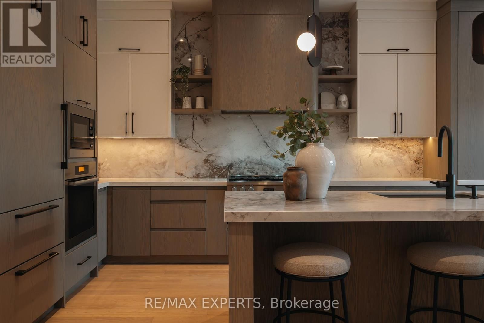 15 HOLLAND PARK AVENUE Image 16