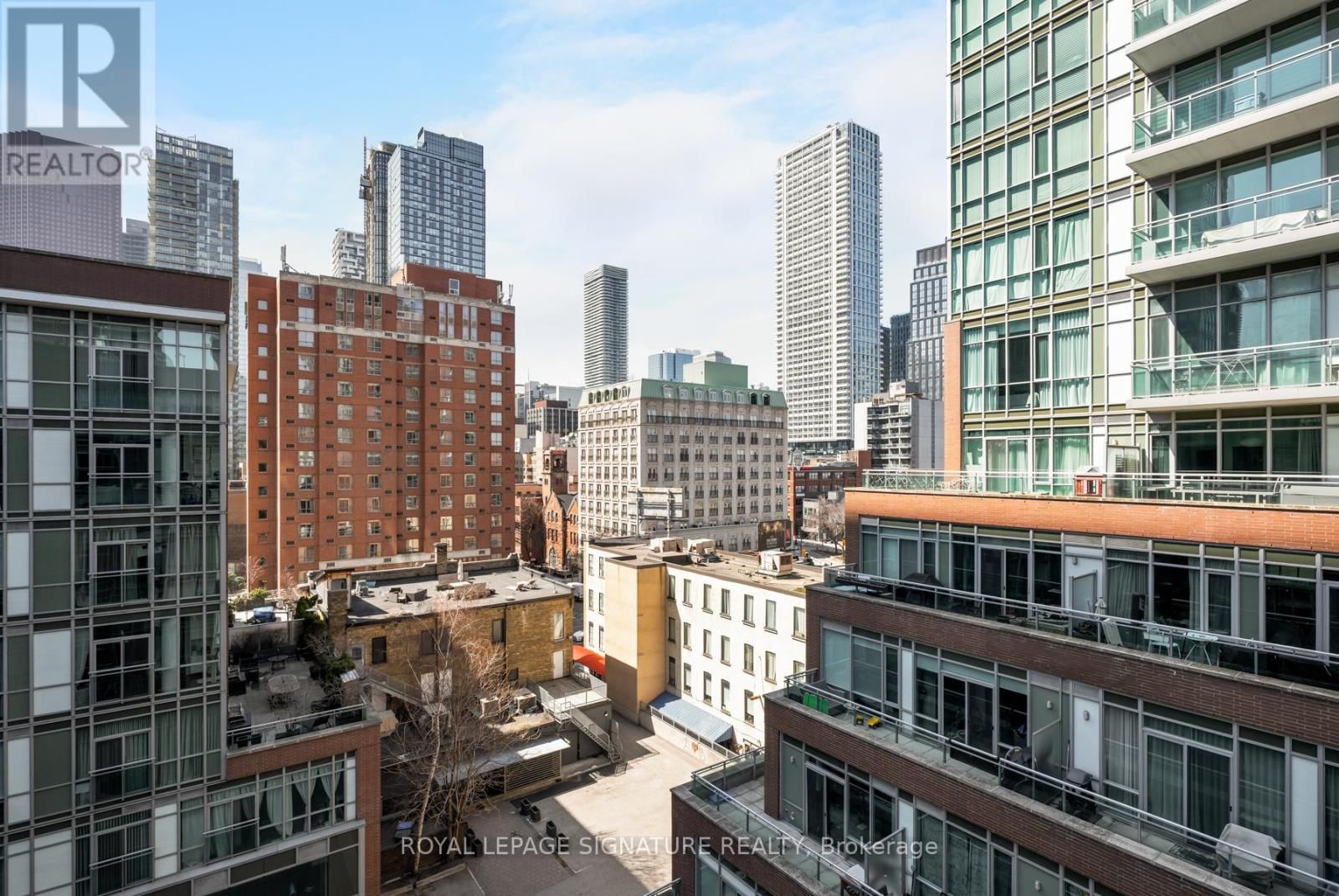 S708 - 112 GEORGE STREET Image 4